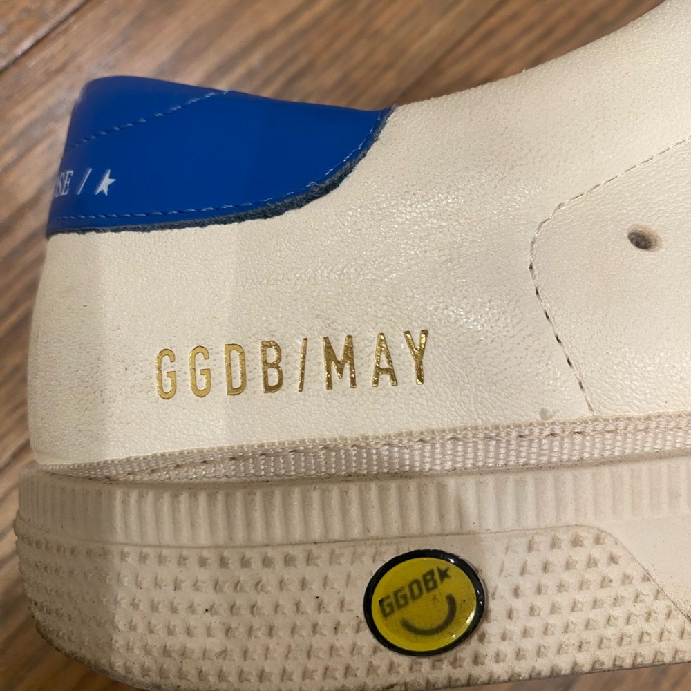 Golden Goose White and Blue Sneakers - Picture 4 of 11